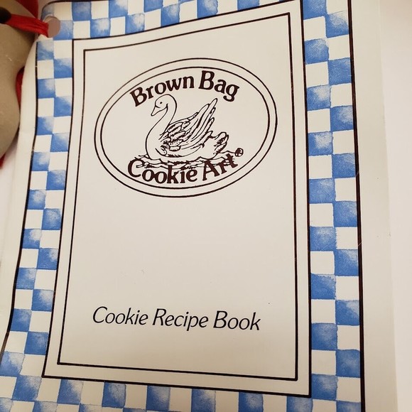 Brown Bag Cookie Mold Santa 1983 Hill Design Stoneware Christmas Recipe Book New - Picture 7 of 12